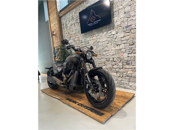 2019 HARLEY-DAVIDSON Softail FXDRS 114 ABS