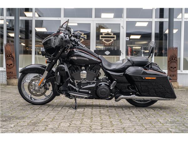 Harley-Davidson Kiel CVO STREET GLIDE 110 cui FLHXSE - Kesstech-