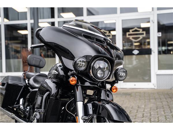 Harley-Davidson Kiel CVO STREET GLIDE 110 cui FLHXSE - Kesstech-