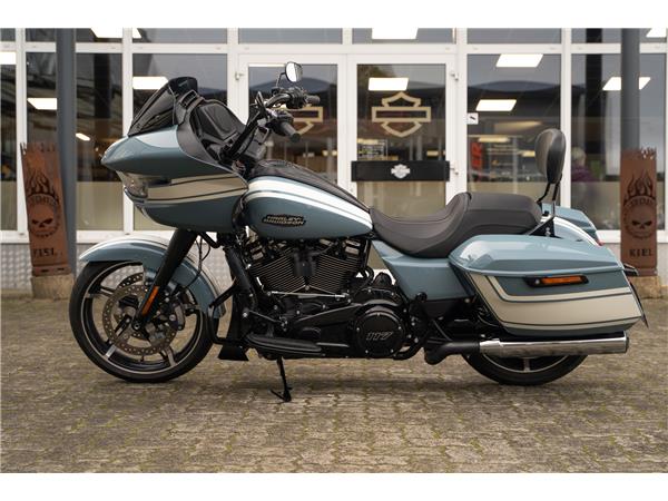 Harley-Davidson Kiel ROAD GLIDE FLTRX 117 MY24 - JEKILL & HYDE CARBON