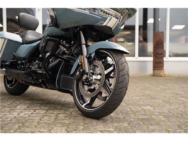 Harley-Davidson Kiel ROAD GLIDE FLTRX 117 MY24 - JEKILL & HYDE CARBON