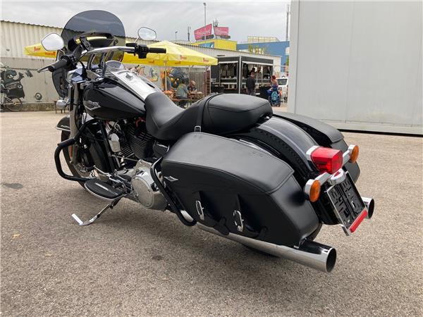 2014 Harley-Davidson Road King Classic FLHRC Tourer