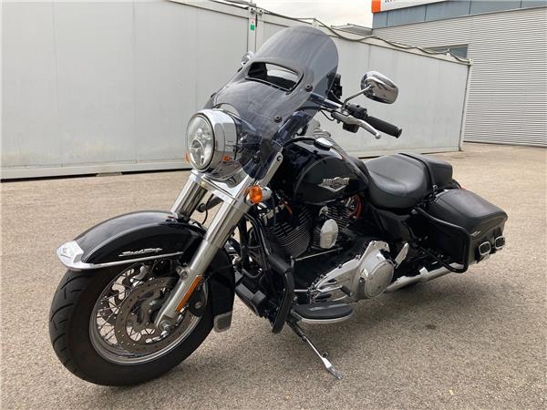 2014 Harley-Davidson Road King Classic FLHRC Tourer