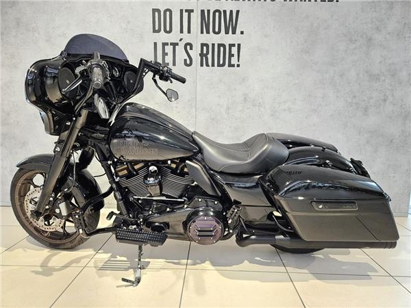 FLHXST Street Glide ST 132CUI 