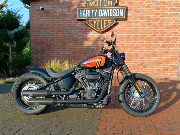 FXBBS Softail Street Bob 