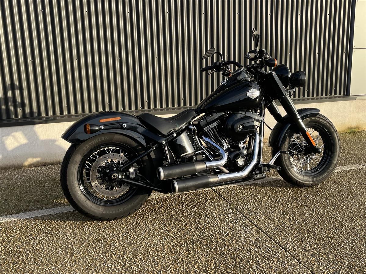 2017 HARLEY-DAVIDSON SLIM