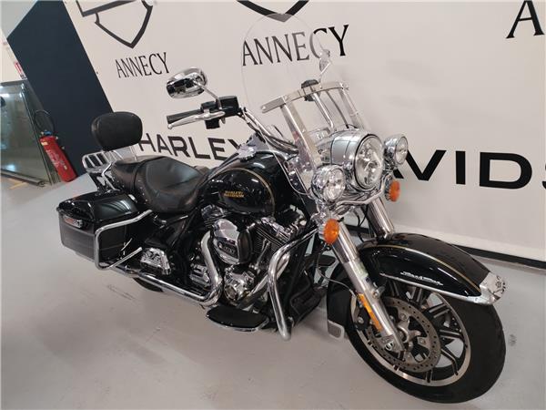 2016 HARLEY-DAVIDSON ROAD KING