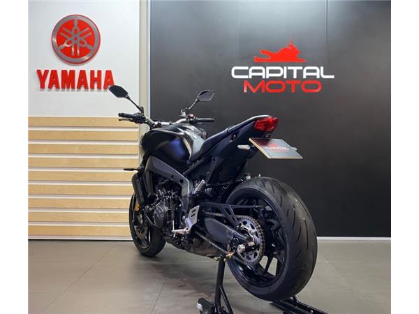 2022 Yamaha MT-09 BLACK