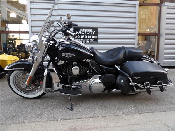 2014 HARLEY-DAVIDSON ROAD KING