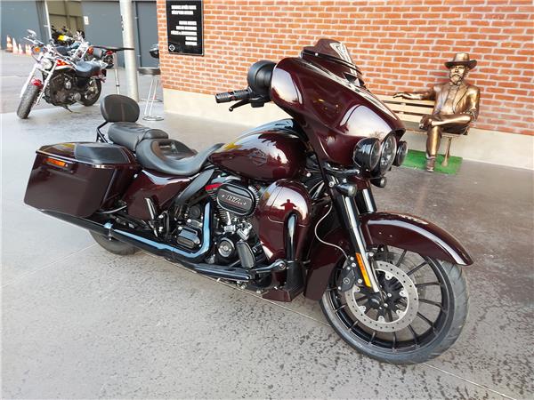 2019 HARLEY-DAVIDSON STREET GLIDE