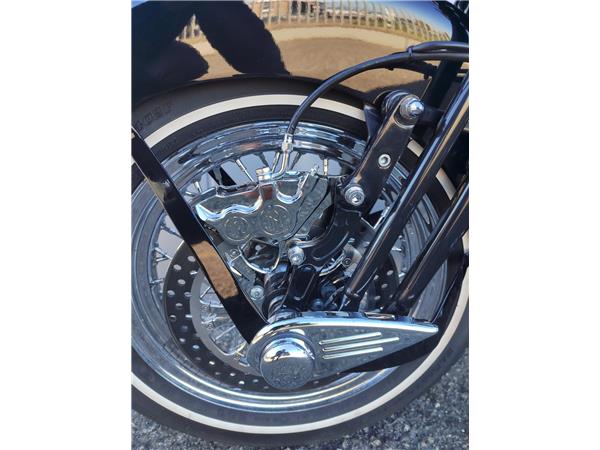 2005 Softail Springer Classic (EFI)