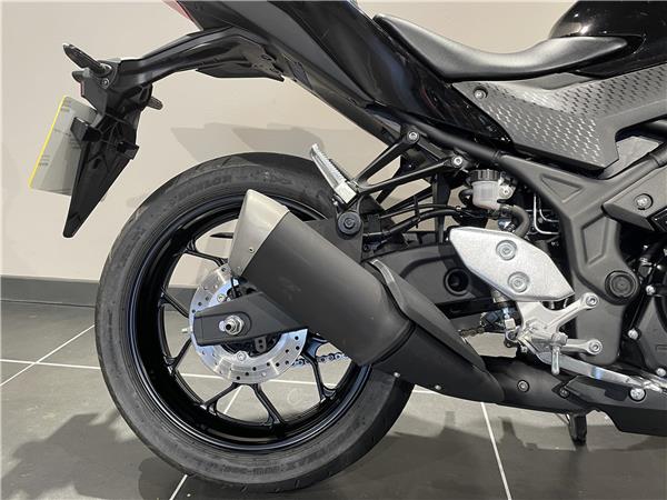 2023 Yamaha R3 