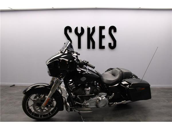 2021 Harley-Davidson Street Glide Special