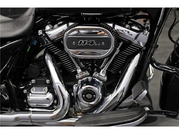2021 Harley-Davidson Street Glide Special
