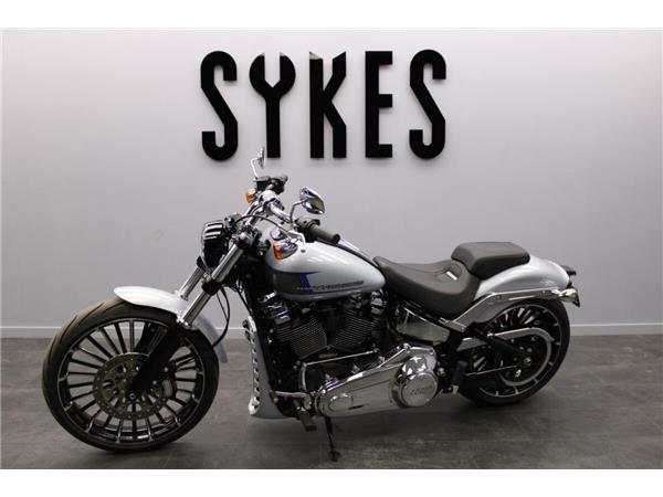 2023 Harley-Davidson Breakout