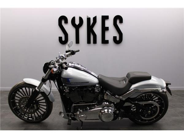 2023 Harley-Davidson Breakout