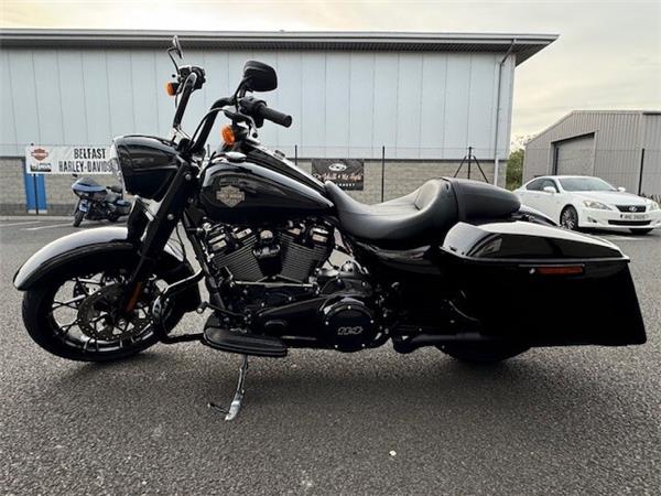 2024 Harley-Davidson Road King Special
