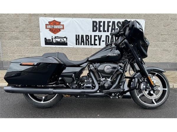 Street glide chopper online