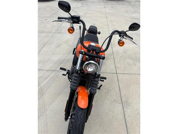 Harley-Davidson Cruiser Street Bob 114 - 2024