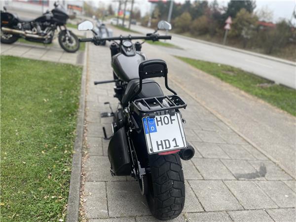 FXFBS Softail Fat Bob 114 Jekill & Hyde