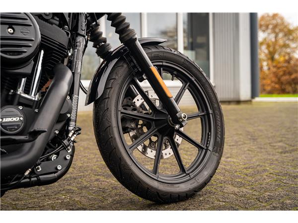 Harley-Davidson Kiel XL1200NS SPORTSTER IRON - COBRA AUSPUFF -