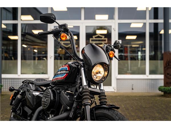 Harley-Davidson Kiel XL1200NS SPORTSTER IRON - COBRA AUSPUFF -