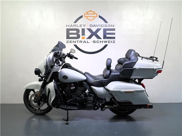 2020 HARLEY-DAVIDSON CVO FLHTKSE Electra Glide Ultra Limited 117 CVO