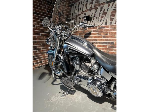 2015 HARLEY-DAVIDSON CVO FLSTNSE Softail Deluxe ABS CVO