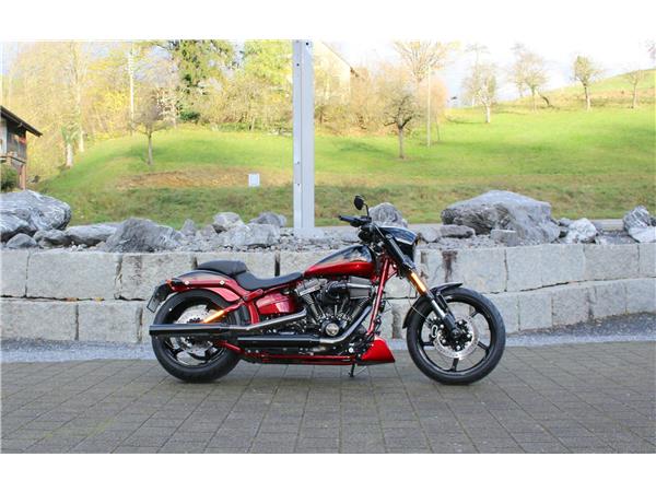 2016 HARLEY-DAVIDSON CVO FXSE Breakout Pro Street  CVO ABS