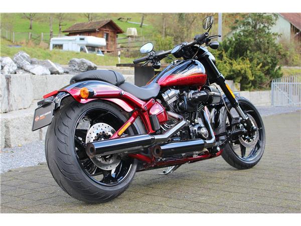 2016 HARLEY-DAVIDSON CVO FXSE Breakout Pro Street  CVO ABS