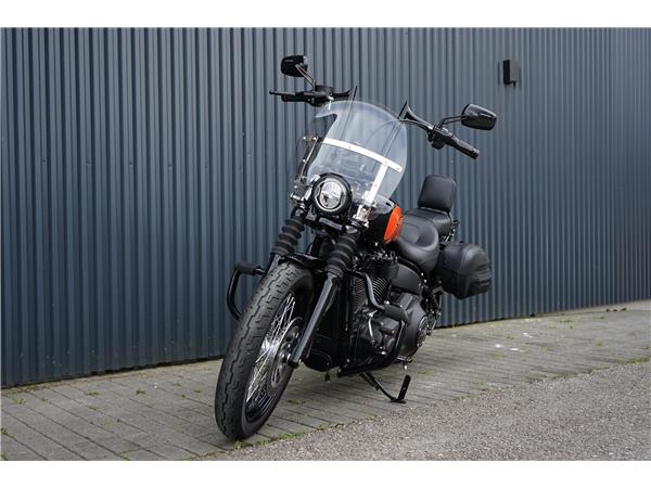 2021 HARLEY-DAVIDSON Softail FXBBS Street Bob 114