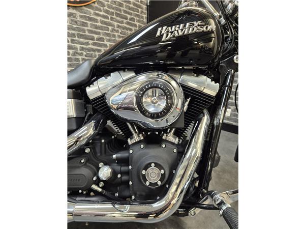 2010 HARLEY-DAVIDSON STREET BOB