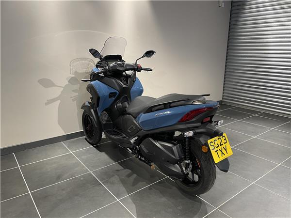 2022 Yamaha Tricity 300 