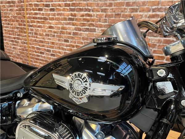 2019 HARLEY-DAVIDSON FAT BOY