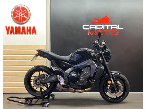 2022 Yamaha MT-09 BLACK