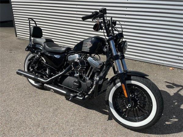 2018 Harley-Davidson Sportster XL 1200X Forty-Eight Cruiser