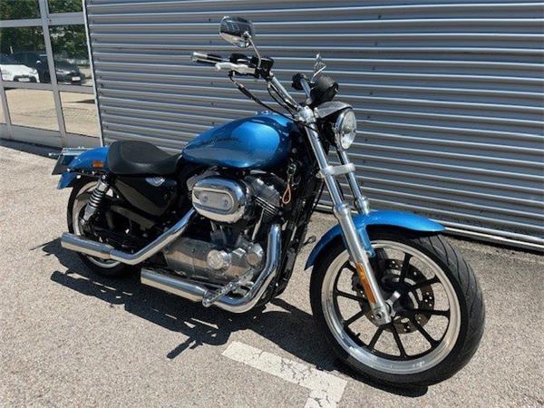 2011 Harley-Davidson Sportster XL 883 L SuperLow Cruiser