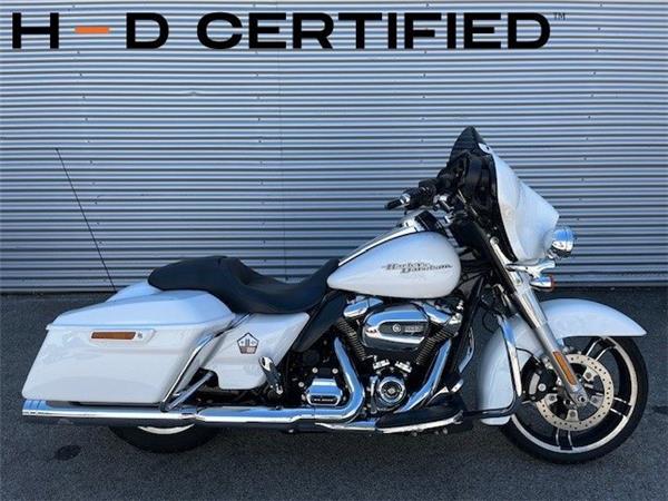 2017 Harley-Davidson Touring Street Glide Special FLHXS Tourer