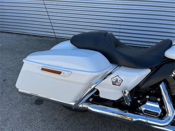 2017 Harley-Davidson Touring Street Glide Special FLHXS Tourer