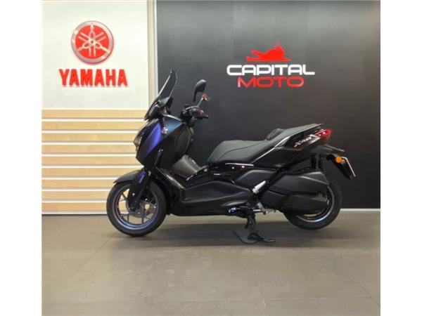 New Yamaha YP300RA XMAX BLACK