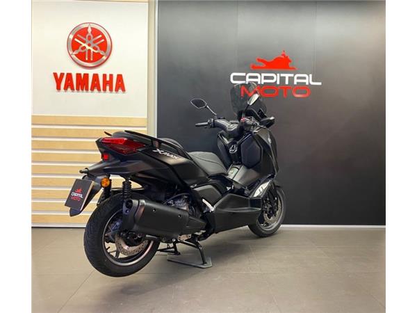 New Yamaha YP300RA XMAX BLACK