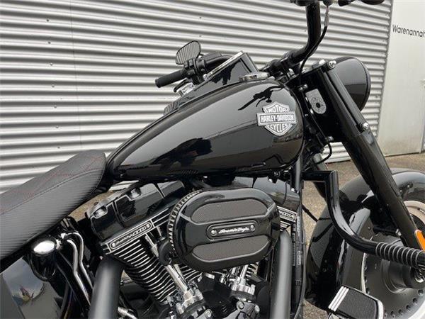 2016 Harley-Davidson Softail Fat Boy Special FLSTFB Cruiser