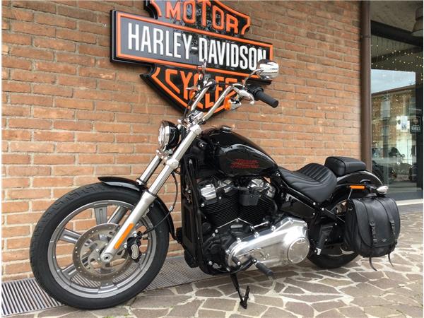 Harley-Davidson Cruiser Softail Standard