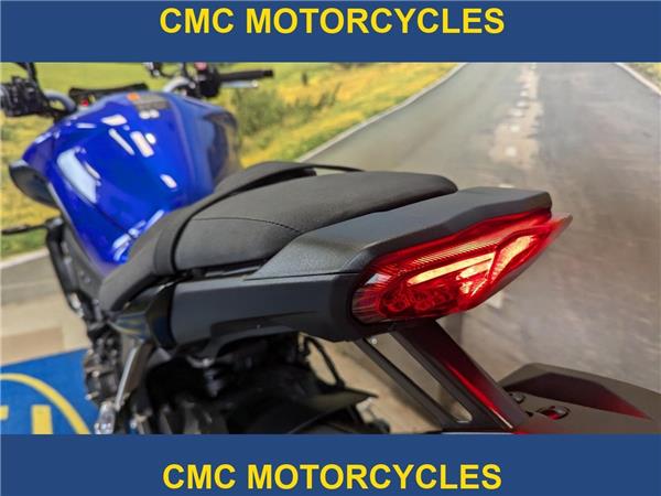  Yamaha MT-10 MT-10