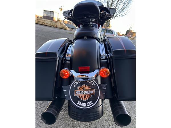 Street Glide Special Jekill 