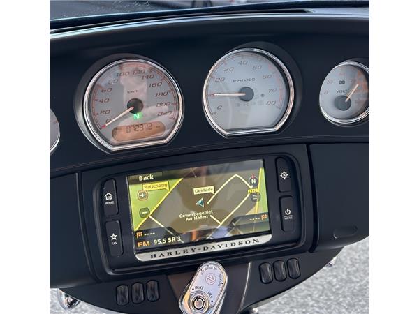 Street Glide Special Jekill 