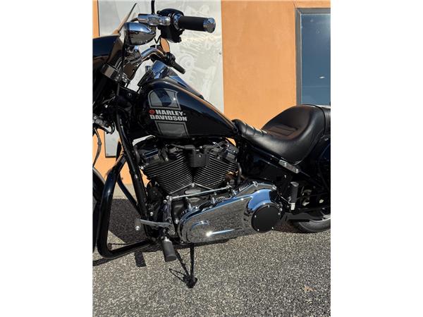 Harley-Davidson Softail FLSB - Sport Glide