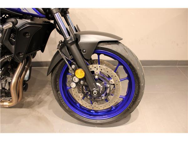 YAMAHA MT-07