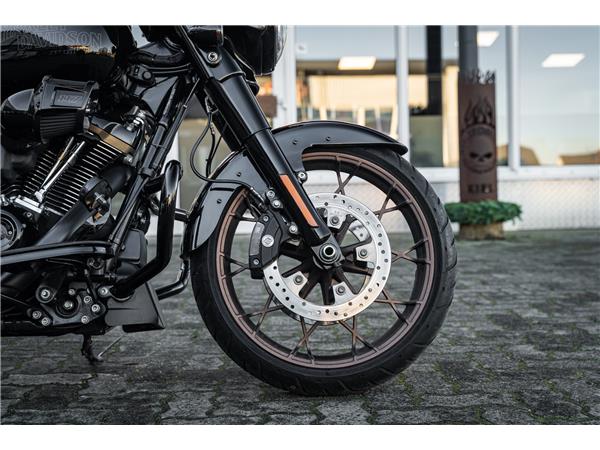 Harley-Davidson Kiel FLHXST STREET GLIDE ST 117 - Kesstech -