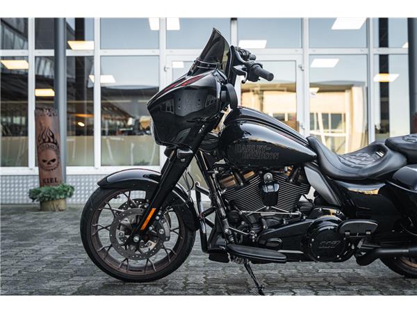 Harley-Davidson Kiel FLHXST STREET GLIDE ST 117 - Kesstech -